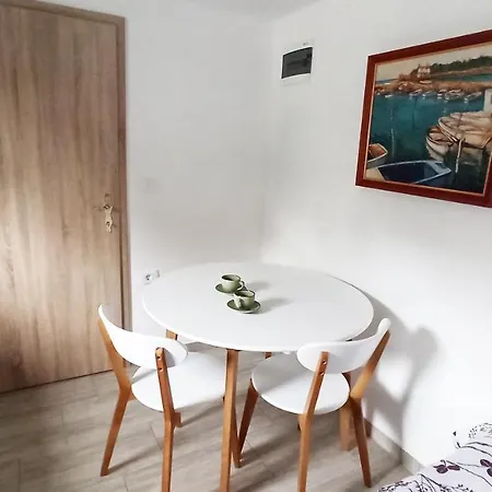 Apartma Montemoro Apartment Ankaran